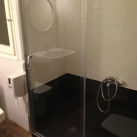 German El Port De La Selva